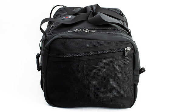 A side shot of the Road Buddy Duffel 60 showing the Mesh Side Pocket.